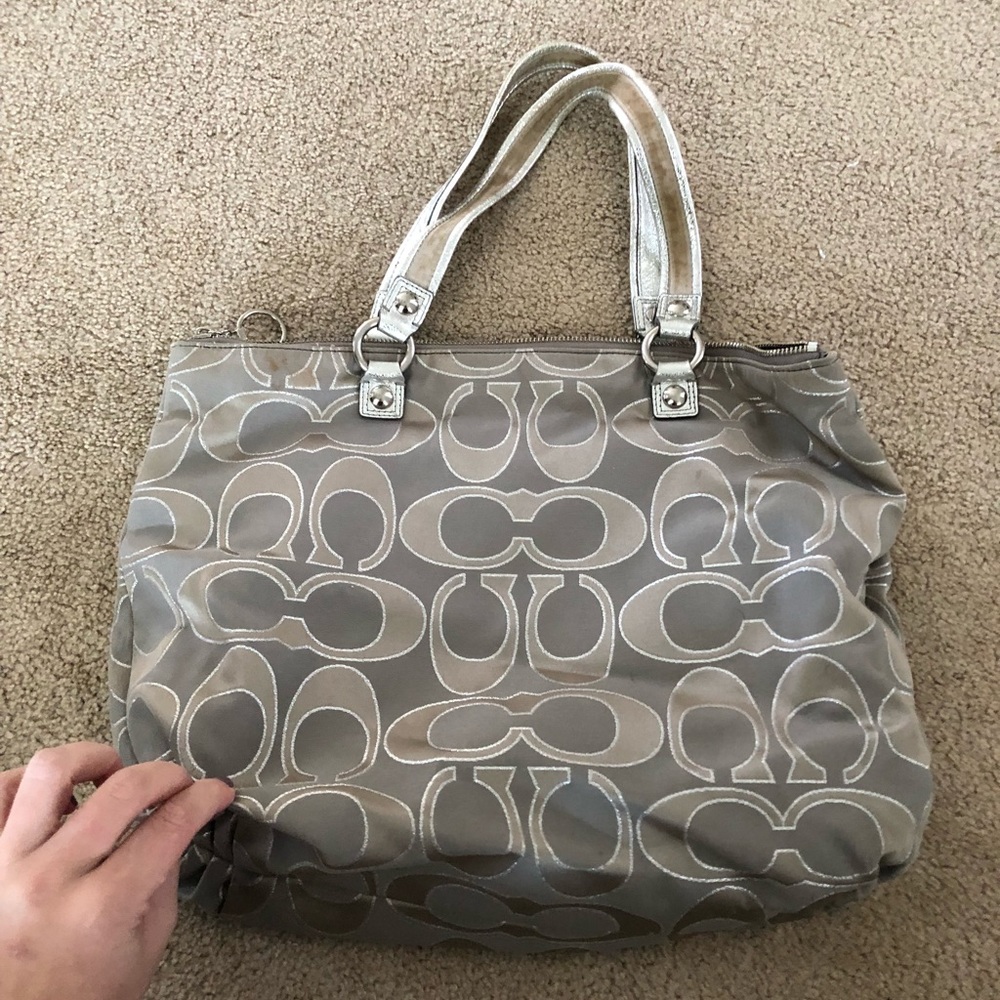 COACH bag - Picture 3 of 8